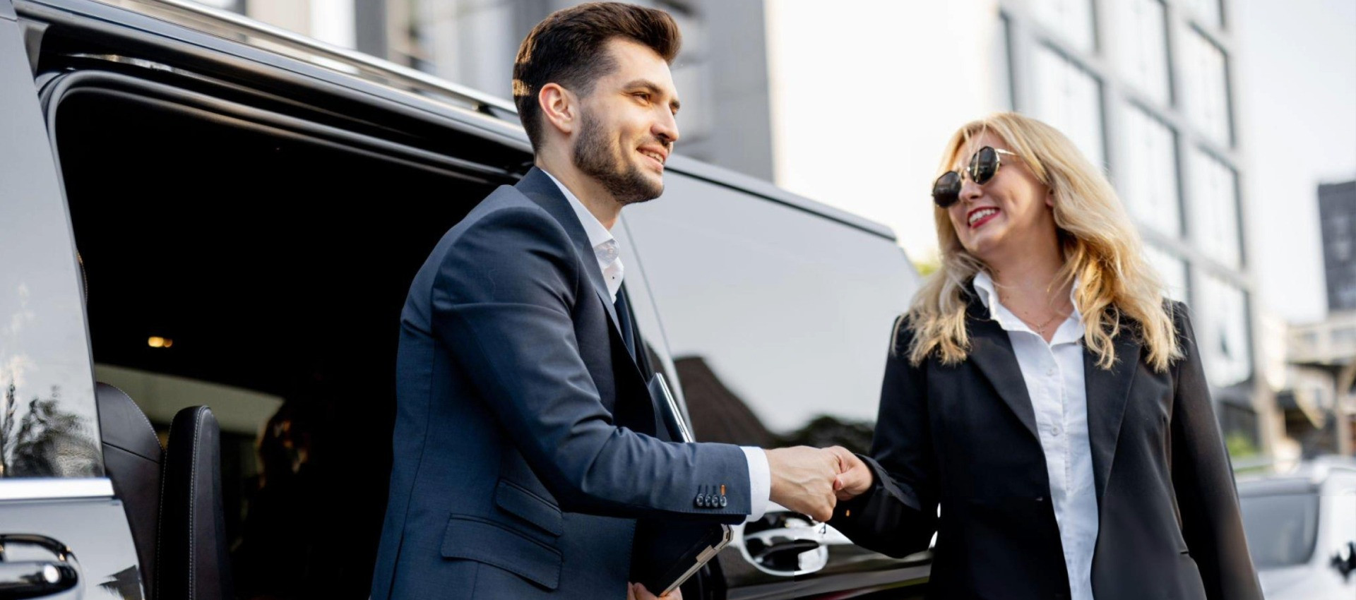 Private chauffeur-driven cars in Ankara for ESB airport transfers,     hourly hire and full-day service