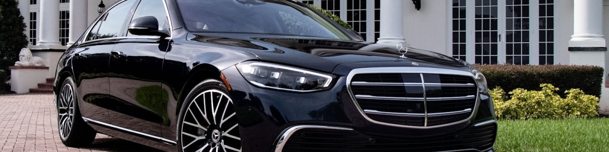 Luxury Car Rental with Driver: Luxury Beyond Wheels