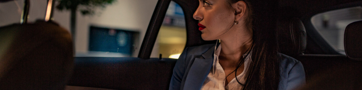 Anniversary Chauffeur Ride Istanbul – Celebrate Your Love in Motion | Chauffeur & Beyond