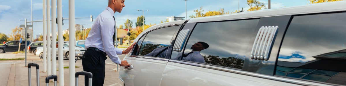 Luxury Limousine in Istanbul – Travel in Sophistication & Style